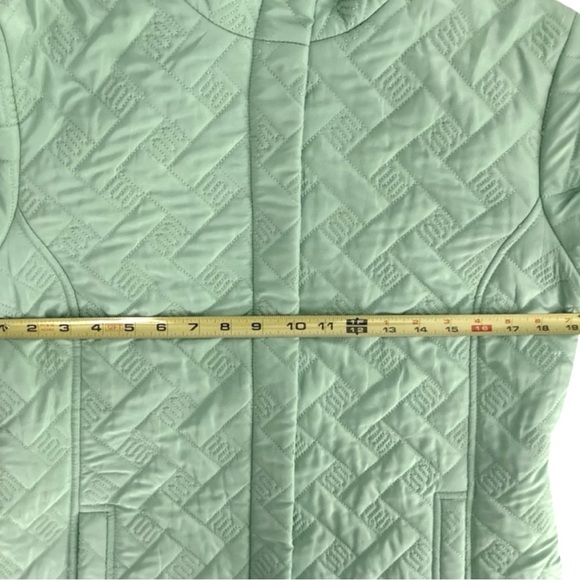 VRHTF Seafoam Quilted Winter Jacket European    size Medium Excellent Condition - Picture 10 of 14